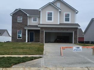 1679 N Sailboat Dr, Greenfield, IN 46140