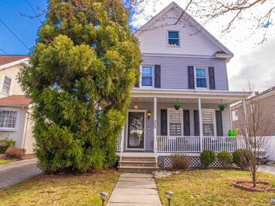 202 Burton Ave, Hasbrouck Heights, NJ, 07604