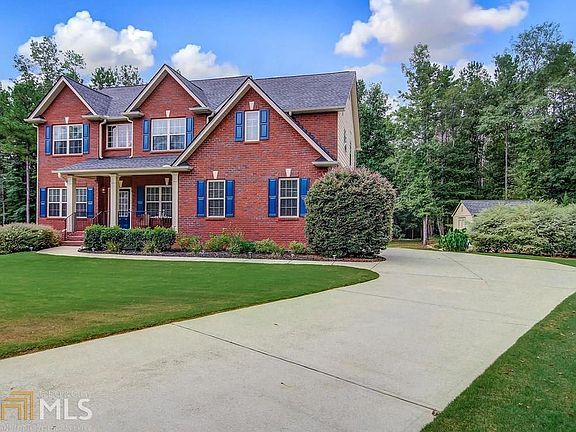 3rd image of 5942 Mountain Laurel Walk