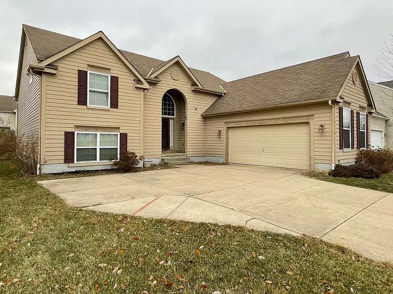 6170 Ravenhill Rd — Photo 3