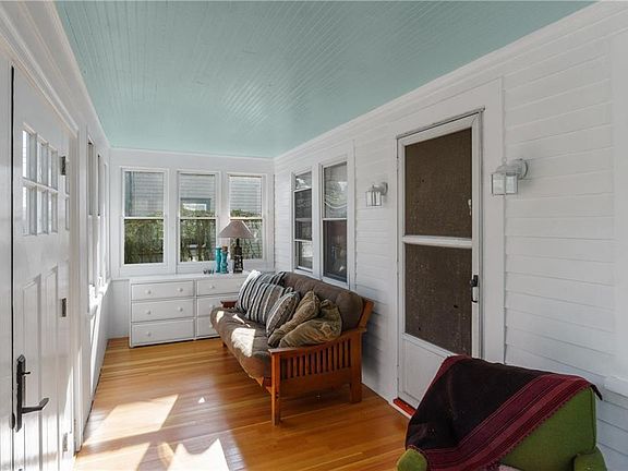 3-season front porch