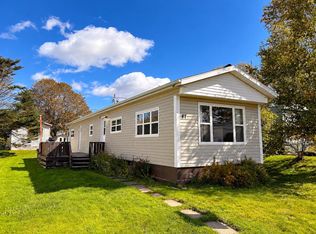 87 Heritage Dr, Cornwall, PE C0A1H5