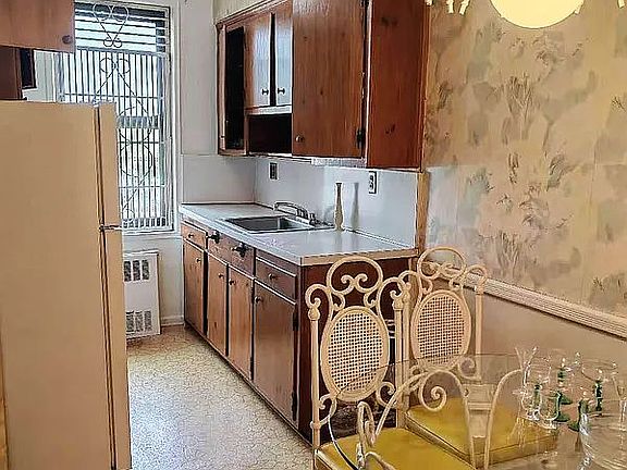 5th image of 38-15 149th St #4K