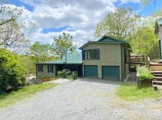 53 Bear Run Dr, Columbus, NC 28722