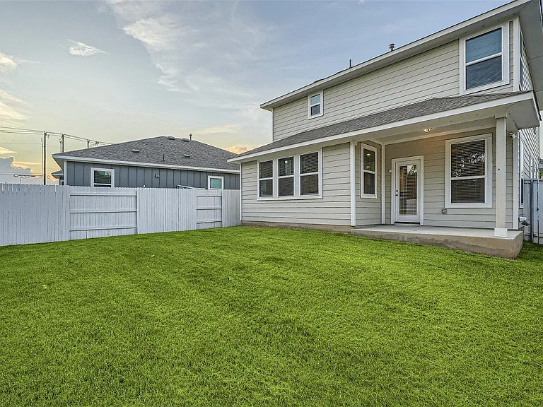 105 Appleberry Ln — Photo 26