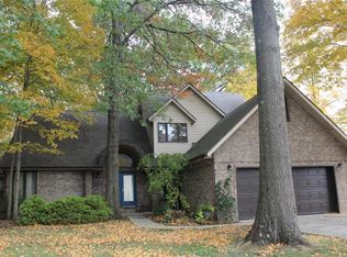 8300 N Wilderness Rd, Muncie, IN 47303