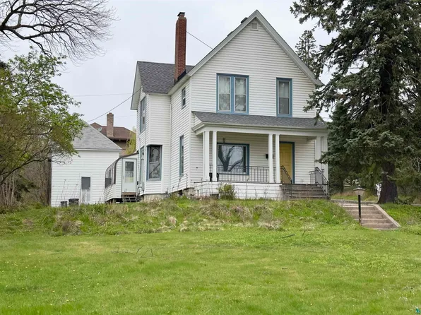 27 S 21st Ave E, Duluth, MN 55812