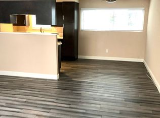 1218 Amethyst St #B, Redondo Beach, CA 90277
