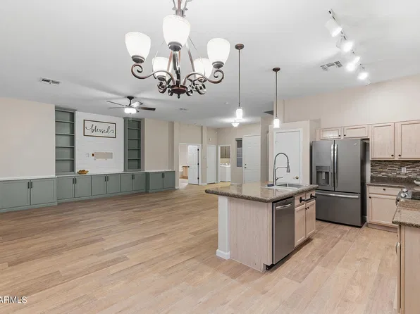 13611 W TARA Lane, Surprise, AZ 85374