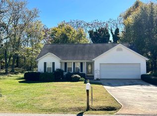 220 E Underwood St, Cleveland, GA 30528