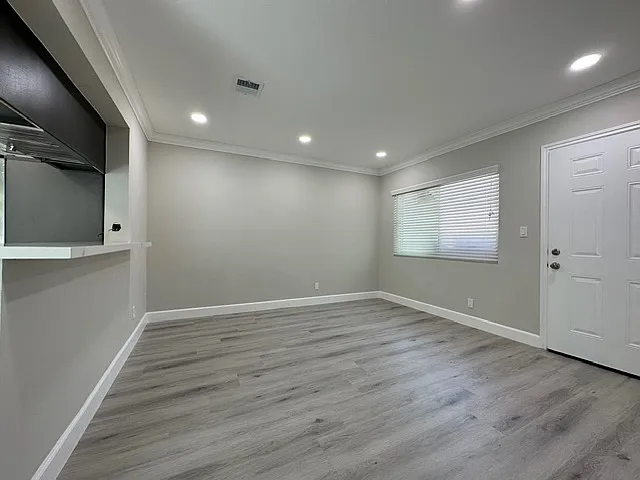 260 Linda Rosa Ave #3 — Photo 3
