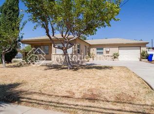 33840 Washington Dr, Yucaipa, CA 92399