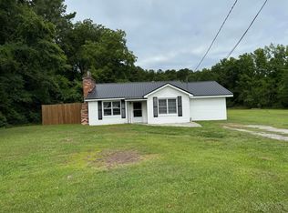 166 S Railroad Ave, Harleyville, SC 29448