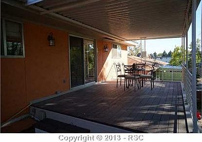 2nd image of 1906 Warwick Ln