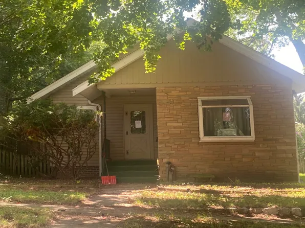 2319 17th Ave, Rockford, IL 61104