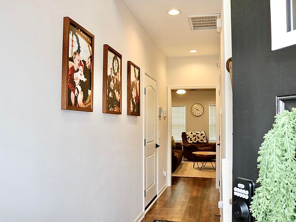 4th image of 4164 Thimbleberry Drive