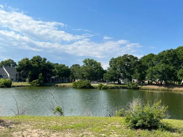 32 Poets Cor APT D, Charleston, SC 29412