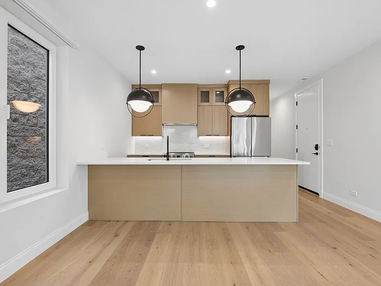 3739 N Clifton Ave #2 — Photo 13
