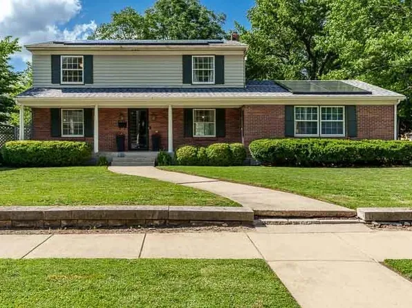 1518 Harlem Blvd, Rockford, IL 61103