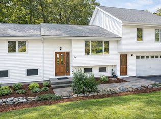 24 Seneca Dr, Hudson, MA 01749
