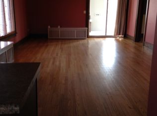 265 E Main St, Marengo, IA 52301