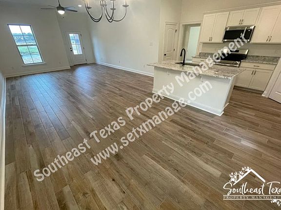 3rd image of 6735 Arbor Way