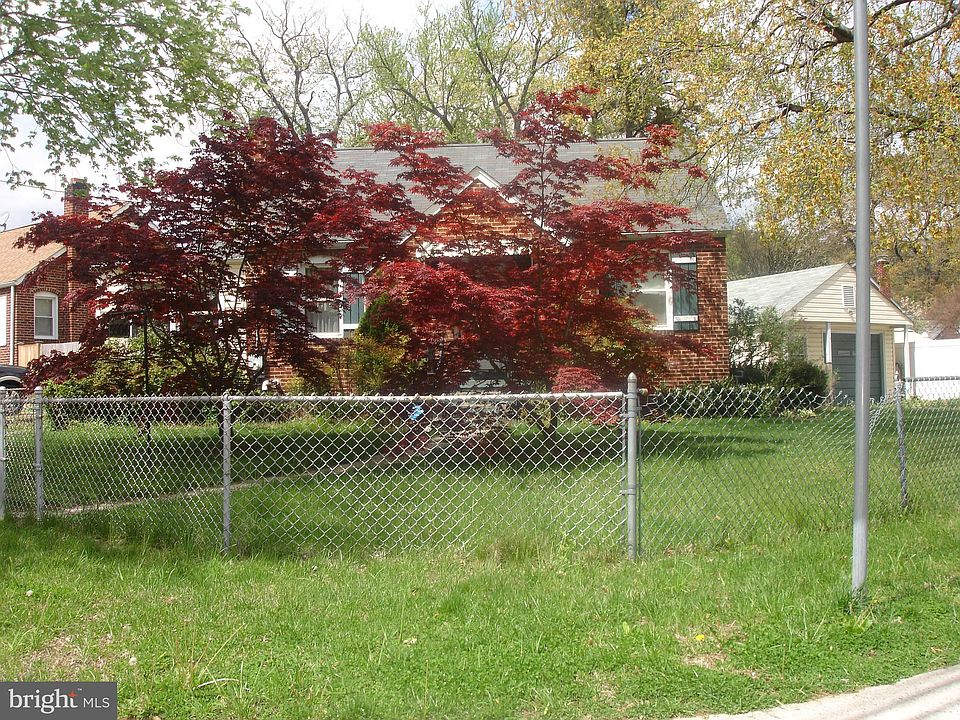 1st image of 1913 Billings Ave