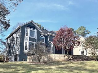 606 Stillwood Dr, Woodstock, GA 30189