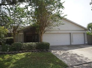 11502 Glenmont Dr, Tampa, FL 33635