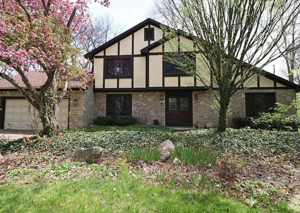 1st image of 906 Knebworth Ct