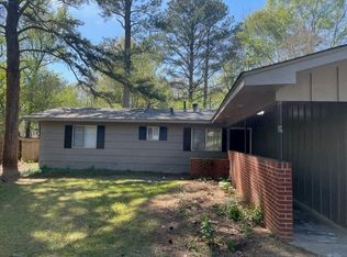 3027 Marwood Dr, Jackson, MS 39212