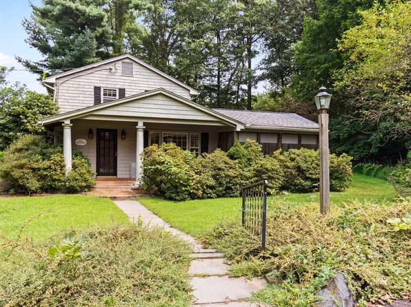 9 Gilbert Hill Road, Chester, CT 06412