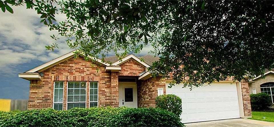 1st image of 19110 Oakfield Village Ln