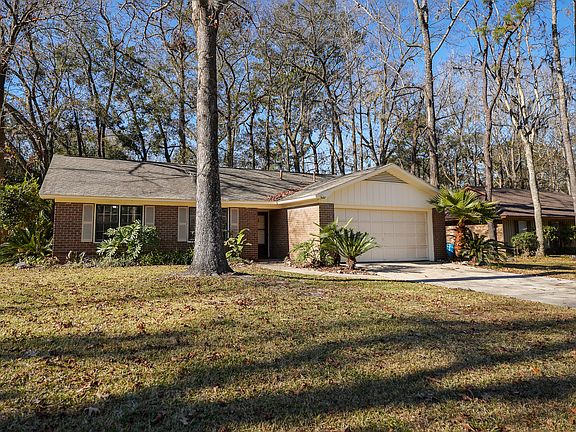 3rd image of 11 Brandy Ln #A