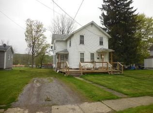 67 Linwood Ave, Warsaw, NY 14569