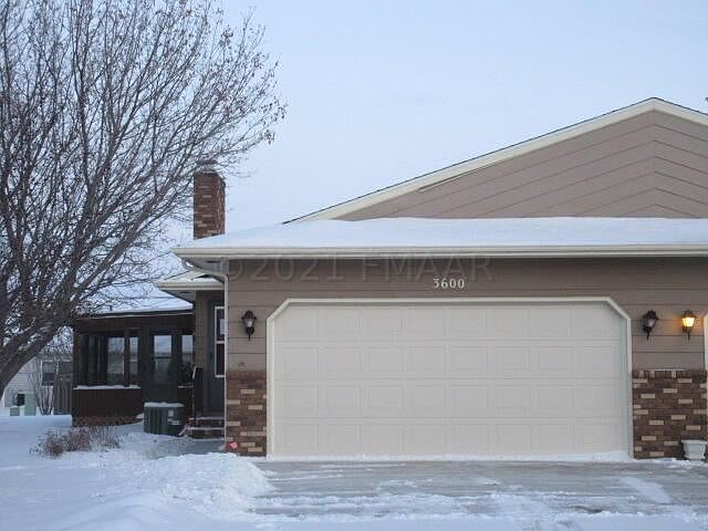 1st image of 3600 7th St S
