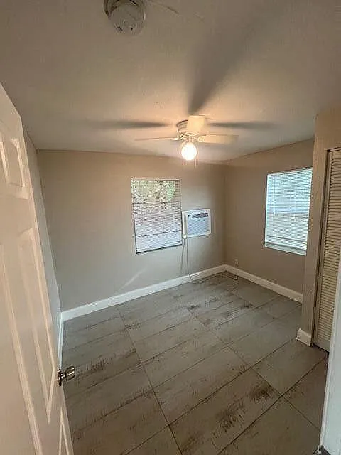 725 21st Street West Palm Beach, FL 33407 - 4 — Photo 2