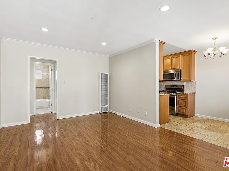 1015 Ashland Ave #3 — Photo 3