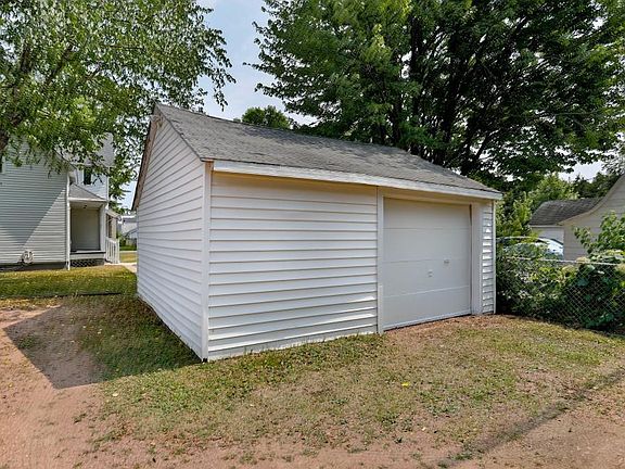 5th image of 918 S 4TH AVENUE