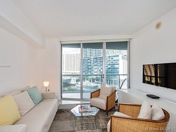 3rd image of 465 Brickell Ave APT 804