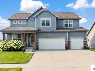 20624 E St, Elkhorn, NE 68022
