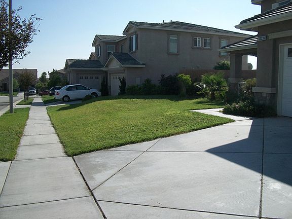 2nd image of 12235 Blue Spruce Dr