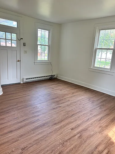 250 W Main St #2 Photo 1