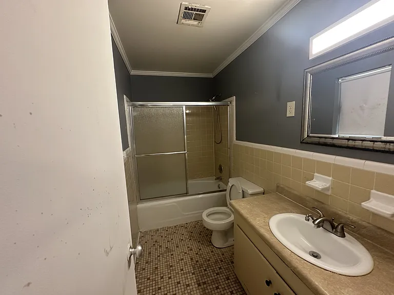 2833 Bellview Ave — Photo 10
