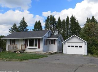 124 Maple Ave, Van Buren, ME 04785