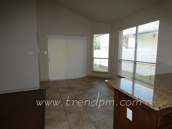 5th image of 2209 Charisma Dr