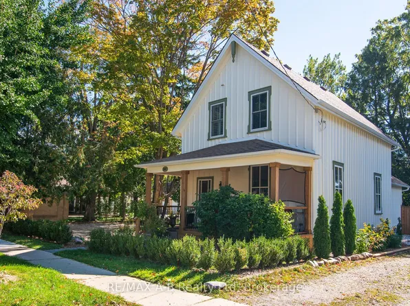 241 Mornington St, Stratford, ON N5A 5G4