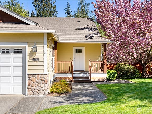 2nd image of 1376 N Parkstone Court