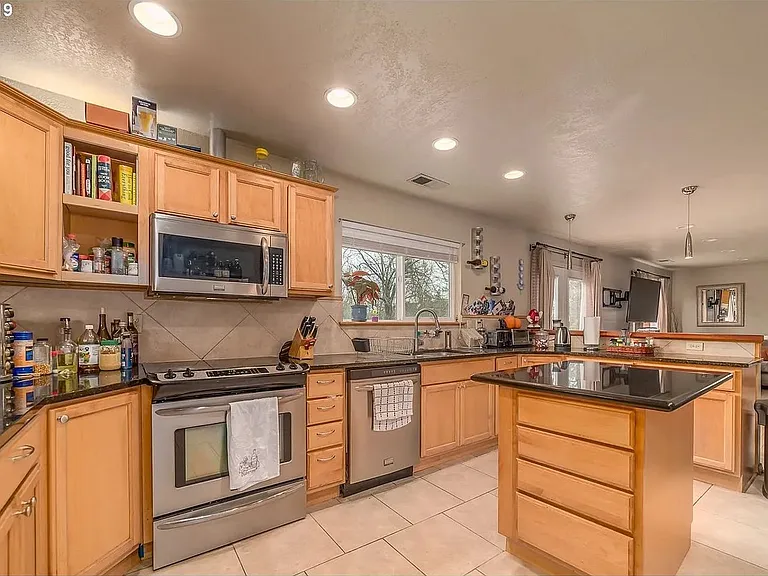 2293 Harris St #130 — Photo 8