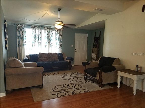 4th image of 2155 Avenue B